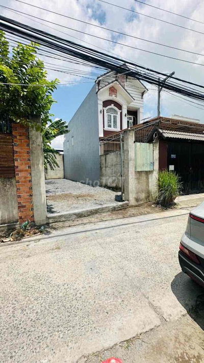 Ban Lô Đất Tân Phong 5* 24m rất đẹp