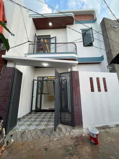 Bán nhà mới xây 1 trệt 1 lầu p.Tân Vạn