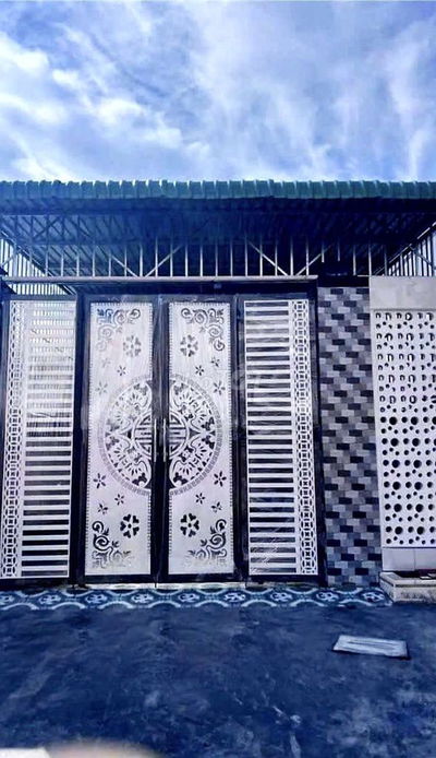 Bán nhà cấp 4 sổ hồng riêng, dt 100m2 ngay KDC Phong Phú giá 730triệu
