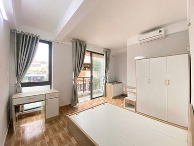 Phòng Gần Đại Học Văn Lang Cơ Sở 2, Full nội thất, ban công