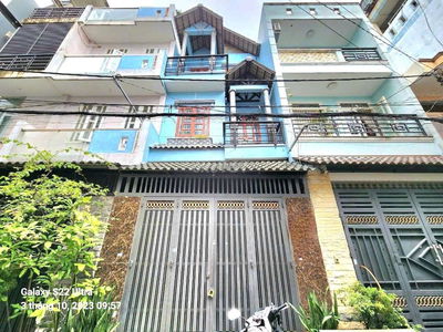 Nhà Lê Văn Quới [4x16, 2 lầu, 3pn, 2toilet] 10tr/tháng