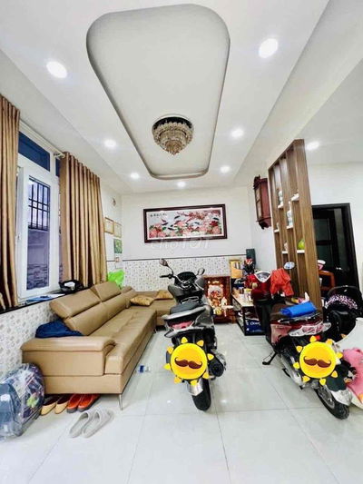 Nhà Trường Thọ Thủ Đức - Hẻm xe hơi