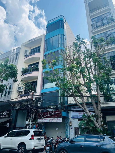 Mua bán nhà quận 4, 7 Tầng, có thang máy, mặt tiền Lê Quốc Hưng