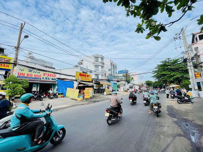 Bán đất mặt tiền đường Lò Lu. Phường Trường Thạnh