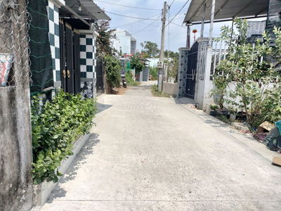 Chủ cần bấn gấp lô đất 105m2 kdc Phúc Giang tại Long Định Cần Đước