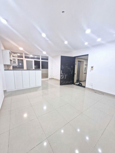 Căn hộ sổ hồng ngay Ngã Tư Bốn Xã-Bình Tân-Góc 3PN-Nhà trống giao ngay