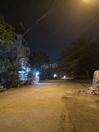 Cho thuê nhà nguyên căn 6x20m 3 lầu đường chính KDC Bắc Rạch Chiếc Q9