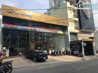 Bán nhà mặt tiền Hòa Hưng Phường 12 Quận 10 Diện Tích:  14,5mx23m cấp 4 GPXD: Hầm 6 Tầng