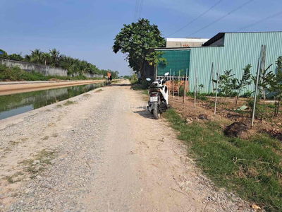 Cần bán nhanh miếng đất 10x23m Thổ Cư 100% Giá bán 690triệu