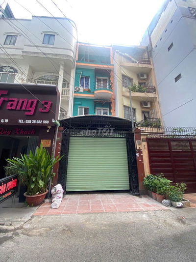 Chính chủ cho thuê nguyên căn 28/ Lữ Gia hẻm 7m. DT: 4,5 x 18m, 3 lầu.