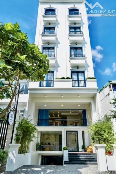 BÁN TOÀ CĂN HỘ 5 TẦNG MẶT PHỐ HÀN THUYÊN – 115M2, 12 CĂN HỘ, 50 TRIỆU/ THÁNG – NHỈNH 14 TỶ