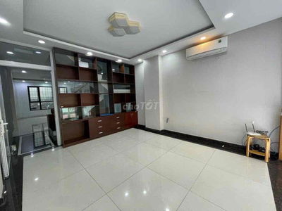 🌟 CHO THUÊ NHÀ NGUYÊN CĂN MẶT TIỀN – ĐƯỜNG 79, P. Tân Quy, Quận 7 🌟  🏠