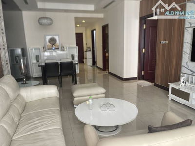 CĂN HỘ ROYAL CITY-VIEW RẤT CHILL—PHÒNG ĐẸP FULL ĐỒ-110m
