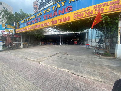 Cho thuê 19x56m Phạm Văn Đồng, P. Hiệp Bình Chánh