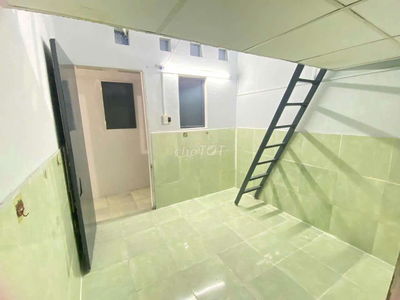 Cho thuê phòng, đường Thoại Ngọc Hầu, Tân Phú
