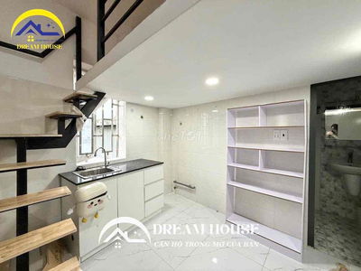 DUPLEX CỬA SỔ TRỜI FULL NỘI THẤT SAU LƯNG AEON