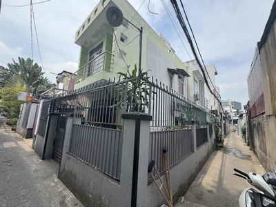 SÁT MẶT TIỀN - BÁN ĐẤT TẶNG 2 CĂN NHÀ - PHẠM VĂN ĐỒNG - 150m2 - 9.x TY