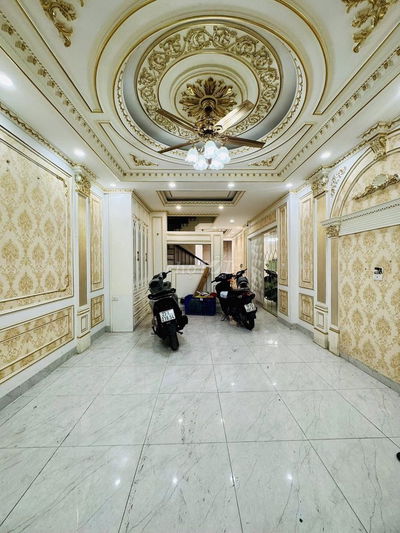 BÁN NHÀ KHƯƠNG TRUNG, NGÕ THÔNG, GẦN Ô TÔ, 51M², 5 TẦNG, GIÁ 10.5 TỶ