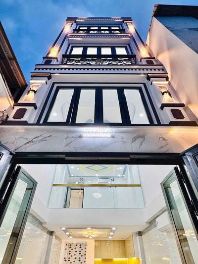 HÀNG XÓM Q1, NGAY CHỢ BÀ CHIỂU, 41M2, 4 TẦNG, 7.2 TỈ