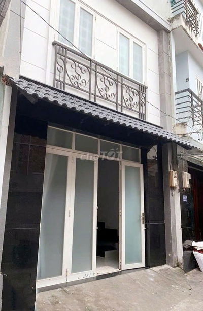 TÔ HIẾN THÀNH P15 Q10 – NỞ HẬU, DT LỚN 65M² – 2 TẦNG MỚI – CHỈ 5 TỶ 95