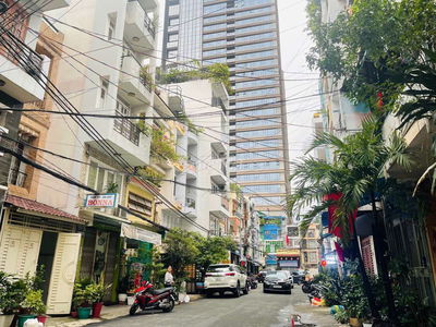 9PN/10WC - Nhà 18A Nguyễn Thị Minh Khai, Quận 1 - 6Tầng, CÓ THANG MÁY