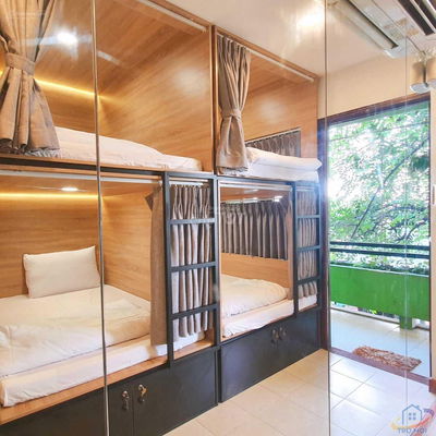 Phòng KTX nữ có ban công trung tâm quận 1, toilet+ bếp riêng