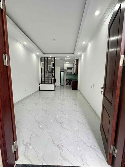 Nhà KIM CHUNG/HOÀI ĐỨC-Đường thông-Cách ôtô 30m-100m ra 2ôtô tránh