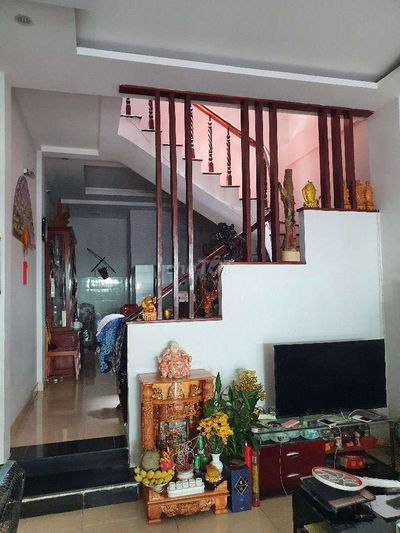 NHÀ MẶT TIỀN VỊ TRÍ KINH DOANH ĐƯỜNG 7M5