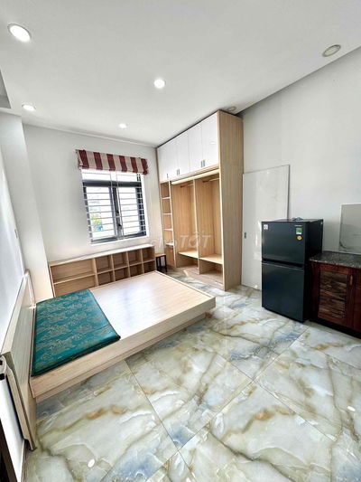 CHO THUÊ CĂN HỘ DỊCH VỤ GẦN CÁC TRƯỜNG ĐẠI HỌC LỚN Ở THỦ ĐỨC