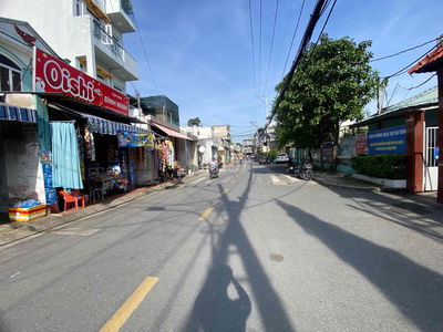 MẶT TIỀN GẦN NGUYỄN VĂN QUÁ - 145M2 NỞ HẬU ĐẸP - 2TẦNG - ĐƯỜNG 10M