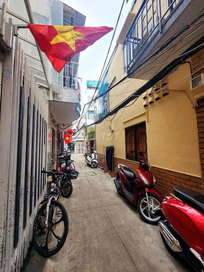 Nhà quận 8 đường Nguyễn thị tần, phường 1, NHÀ ĐẸP