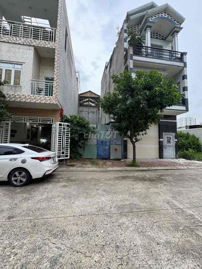 Đất KDC Sóng Thần B gần ngã tư 550, 75m sổ riêng, 2766 Dĩ An