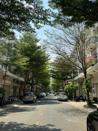 Bán Gấp Mặt Tiền Đường số 7city Land Trần Thị Nghĩ(5mx20)3 Lầu 17Tỷ TL