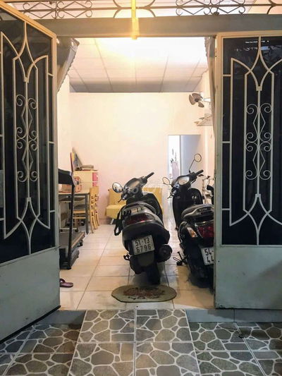 Nhà hẻm xe hơi diện tích khủng 116 m2 giá rẻ ( chính chủ )