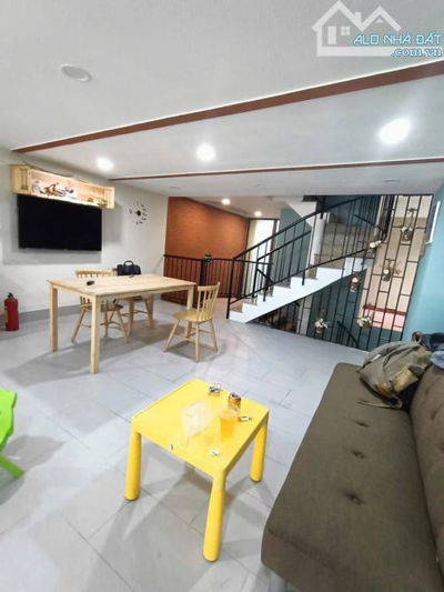 HÀNG HIẾM SÓT LẠI - MẶT TIỀN HẢI CHÂU – SÁT SÂN BAY – 90M2 NGANG 6M VUÔNG VỨC - CHỈ 7.9 Ty