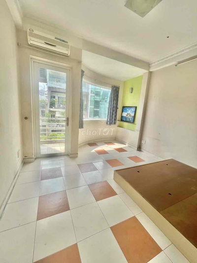 Cho Thuê Căn Hộ 2 Phòng ngủ,Full Nội Thất,Nguyễn Văn Giai,Q1