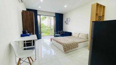 CHÍNH CHỦ TRỐNG STUDIO BAN CÔNG CỬA SỔ HOÀNG SA-TRƯỜNG SA QUẬN 1