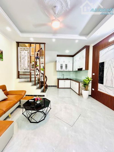 HIẾM Bán nhà Phúc Lợi - 5 Tầng - xây mới - ngõ thông ô tô qua - ở ngay  nhỉnh 5 tỷ