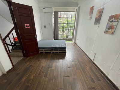 Cần cho thuê 4 phòng khép kín 27m2, Quán Thánh, Ba Đình.