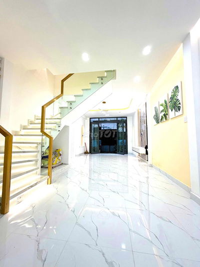 NHÀ MỚI ĐẸP SÁT LÊ VĂN QUỚI - 2 Tầng đẹp lung linh - giáp Tân Phú, Q6