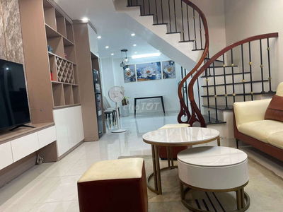 Nhà đẹp, giá tốt Vĩnh Phúc - Ba Đình, 45m2, gần phố, kinh doanh, hiếm