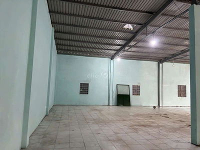 Cho Thuê Xưởng Phan Văn Hớn, HM. Gần An Sương dt: 500m Xe container
