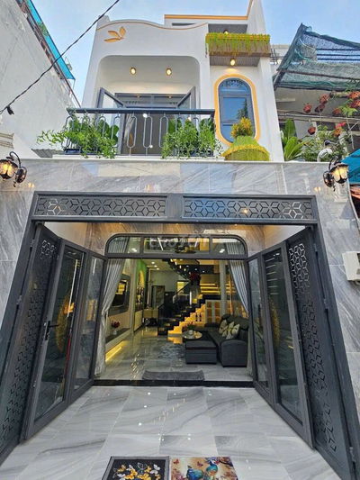 SIÊU PHẨM NHÀ 1 LẦU BÁN NGỘP FULL NỘI THẤT NGAY TT THỦ DẦU MỘT BD