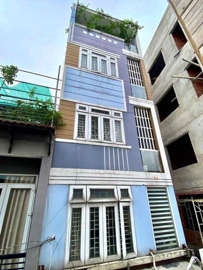 Nhà bán gần Aeon Tân Phú 1 trệt lửng 3 lầu st 5PN 4WC. Giá 6.68 tỷ TL