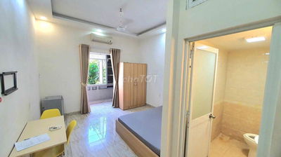 CHO THUÊ PHÒNG TRỌ TRẦN HƯNG ĐẠO QUẬN 1 GẦN CHỢ BẾN THÀNH, BAN CÔNG