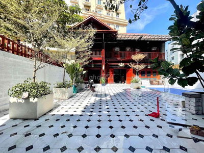 CHO THUÊ VILLA ĐẸP 188B NGUYỄN VĂN HƯỞNG PHƯỜNG THẢO ĐIỀN QUẬN 2