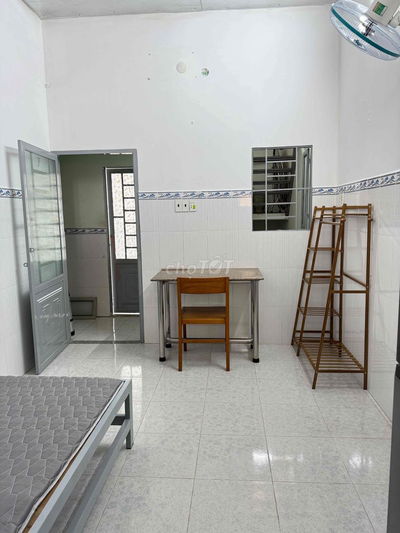 phong tro an ninh ,yên tĩnh gần chợ siêu thị ,thích hợp cho  sinhviên
