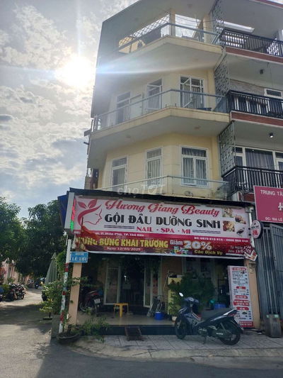 Cho thuê góc 2 mặt tiền Lê lợi Thủ Đức