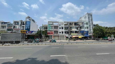 cho thuê nhà MT đường Tên Lửa 9 x 20m khu vực siêu đẹp Vip