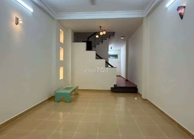 NHÀ ĐẸP CẦN CHO THUÊ HẺM XE HƠI 5 M- KHU VỰC SẦM UẤT Đ. THỐNG NHẤT
